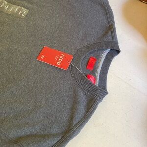 IZOD Men's Gray Sweatshirt